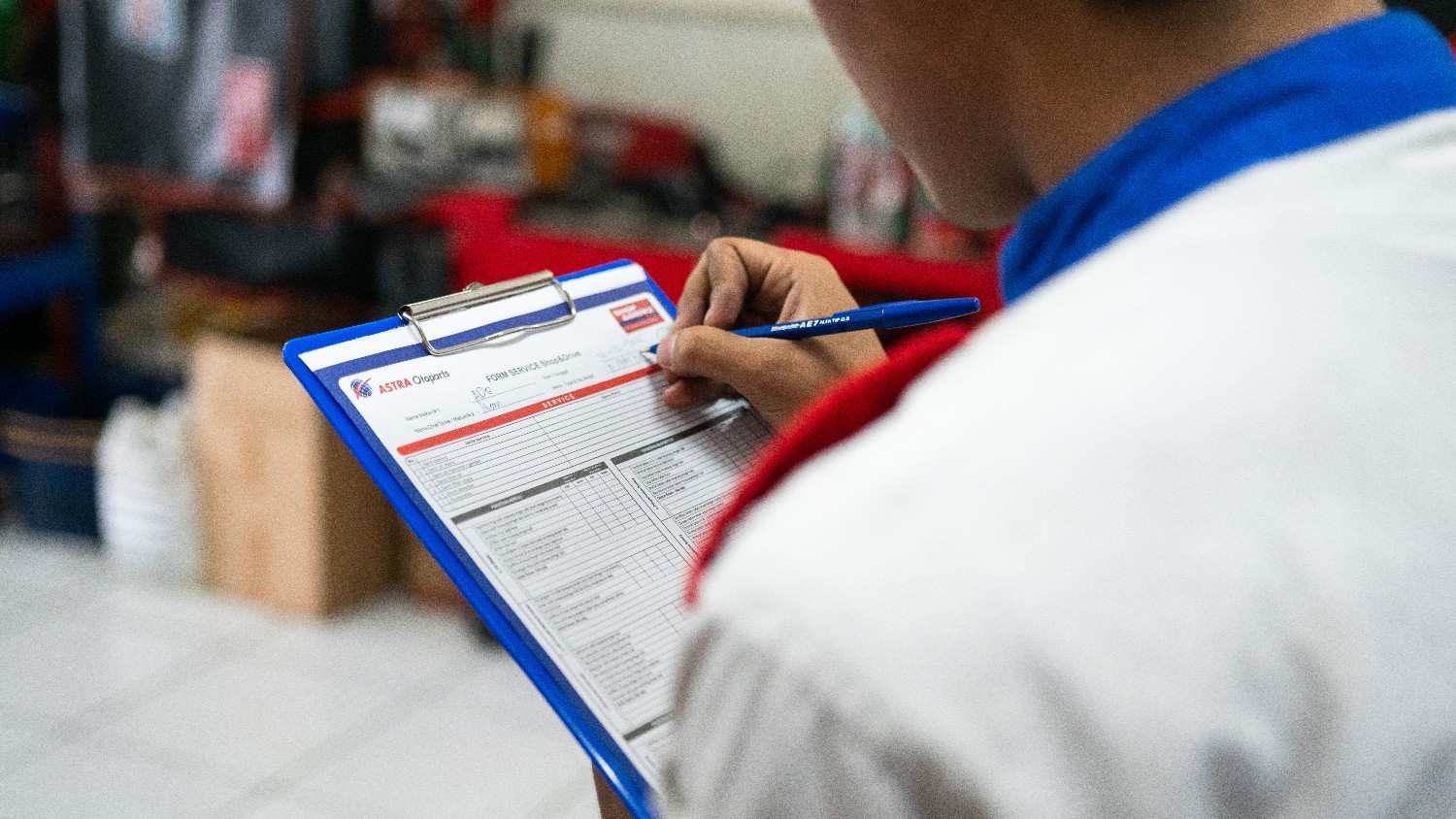 Aki Soak? Shop & Drive, Toko Aki 24 Jam Siap Melayani Anda!